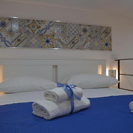 Palermo Home Cathedral Apartment ภายนอก รูปภาพ